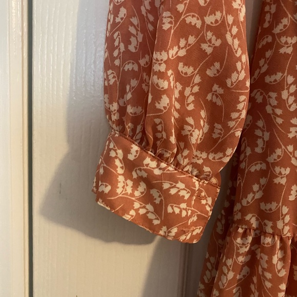 Mauve floral wrap dress - Picture 8 of 9